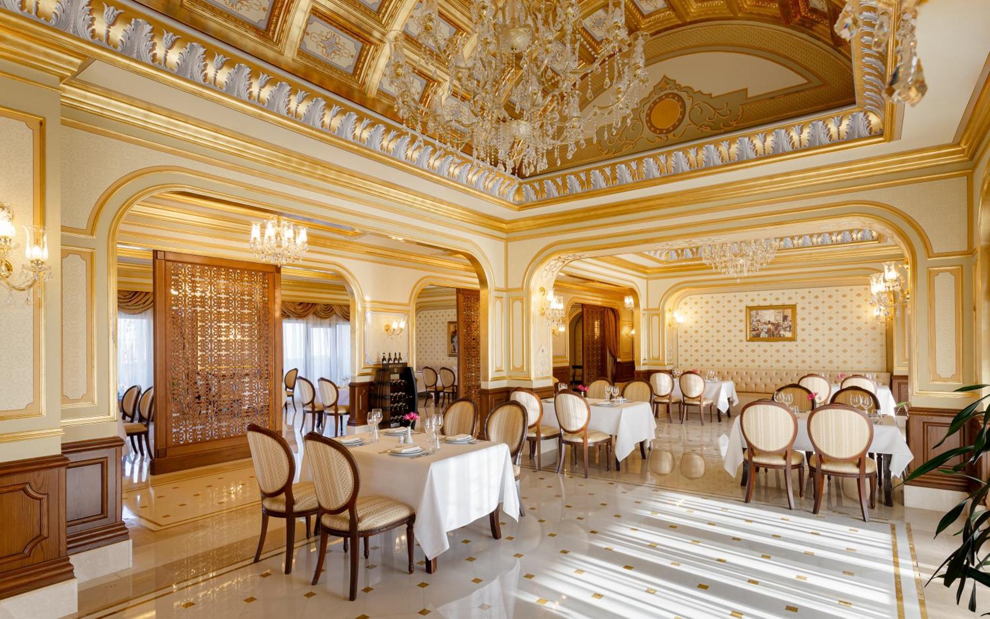 Shamakhi Palace Sharadil Seredil Exterior photo The restaurant