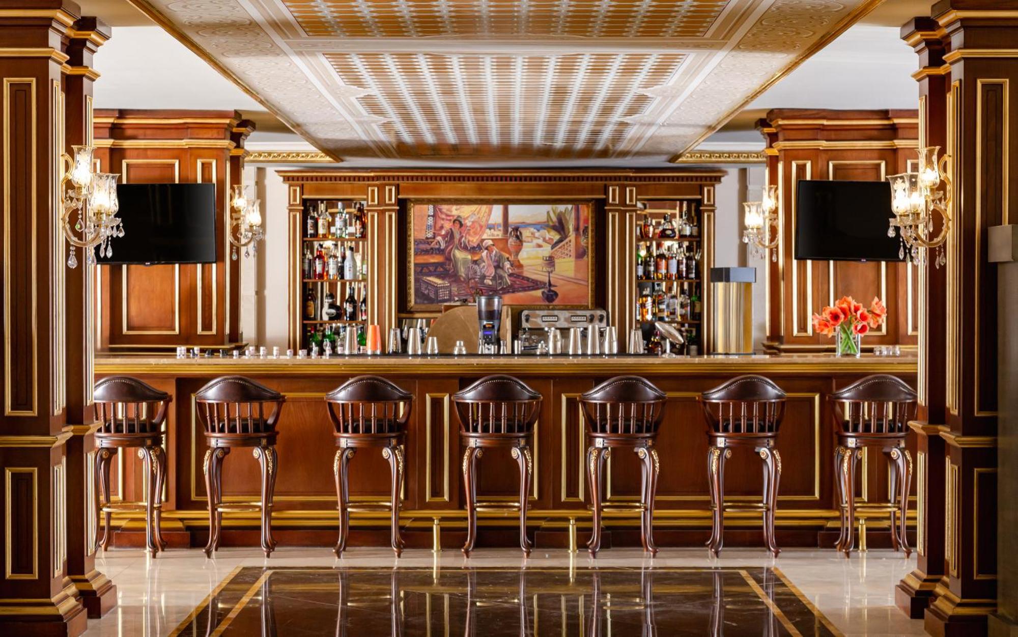 Shamakhi Palace Sharadil Seredil Exterior photo The bar at the hotel