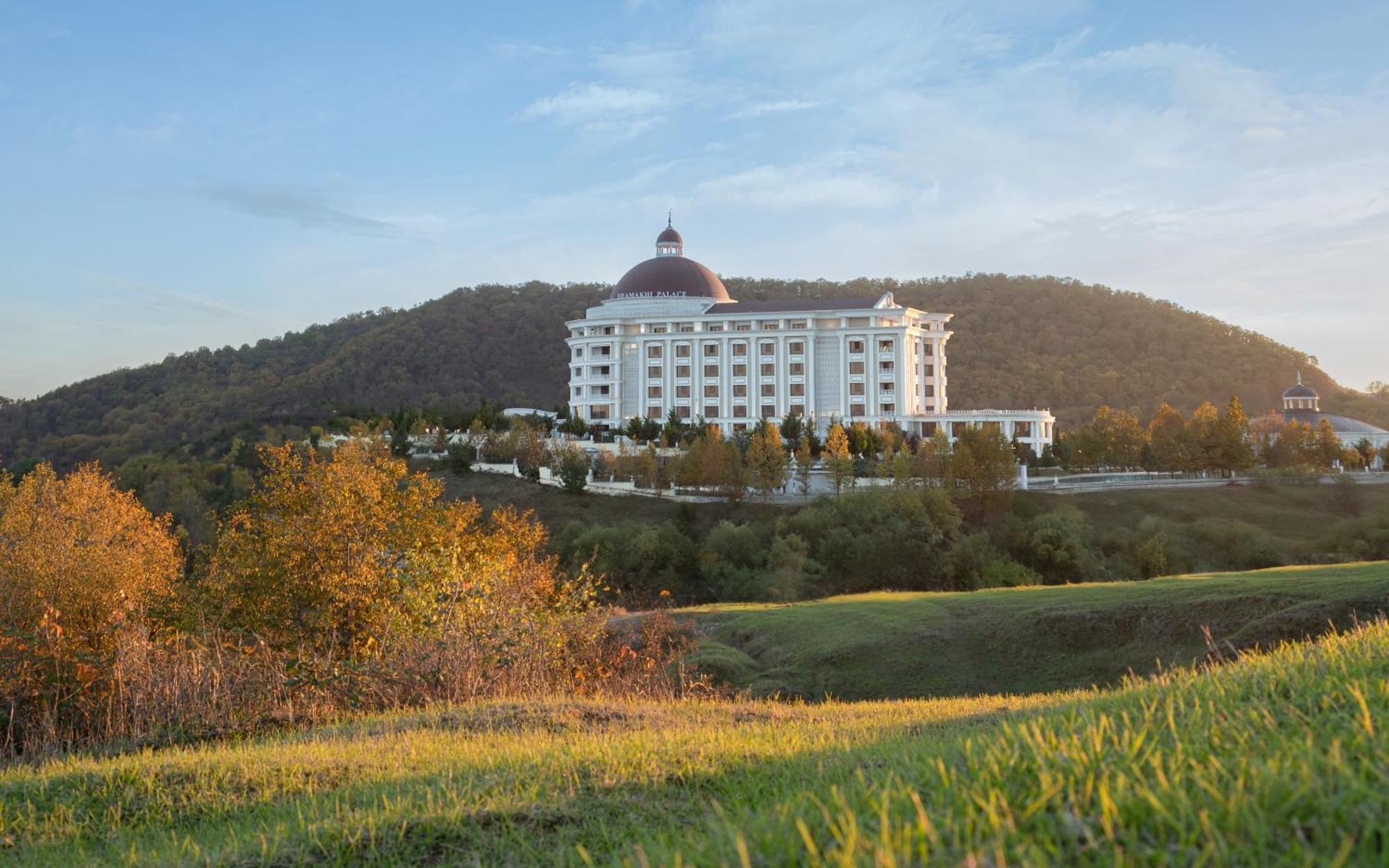 Shamakhi Palace Sharadil Seredil Exterior photo The Grand Hotel