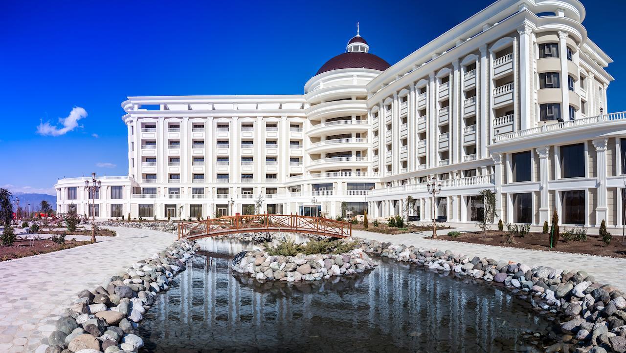 Shamakhi Palace Sharadil Seredil Exterior photo The Grand Hotel